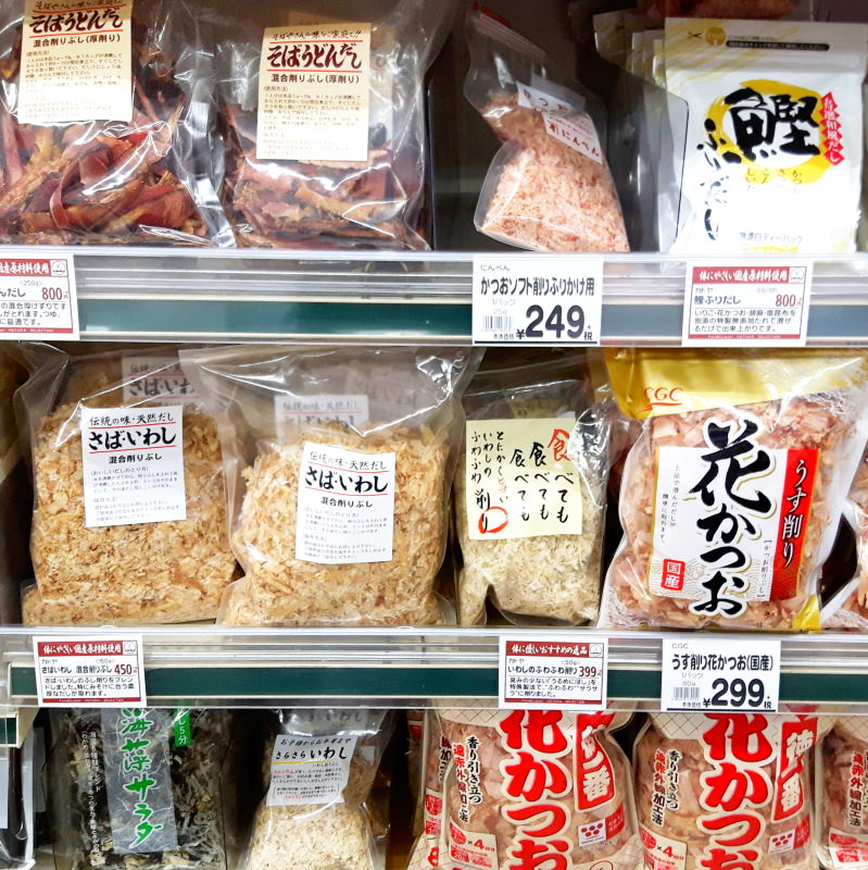 Bonitoflocken im japanischen Supermarkt