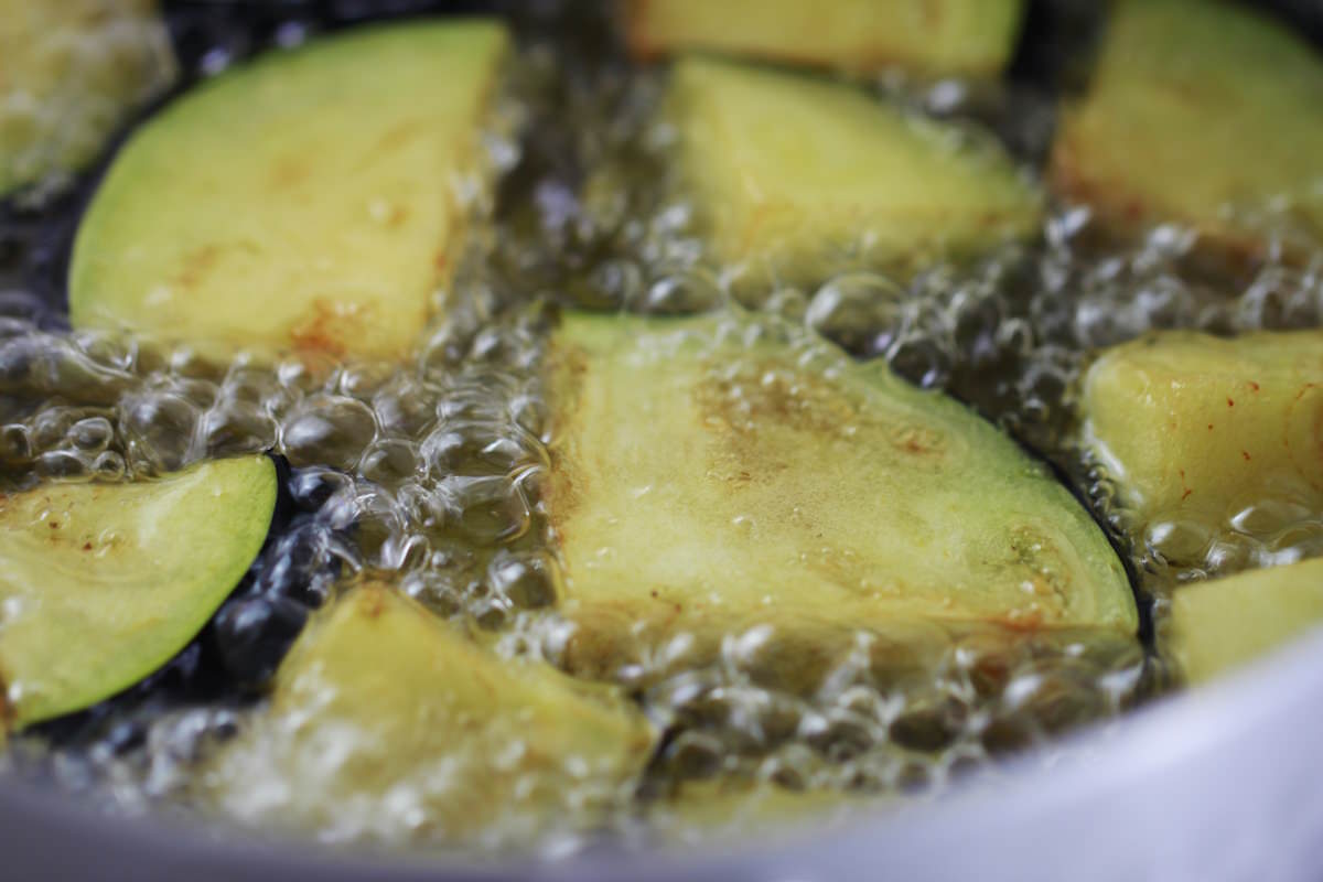 Friggere le melanzane