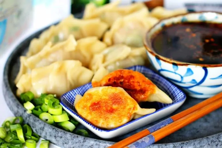 Gyoza mit Dip Titelbild