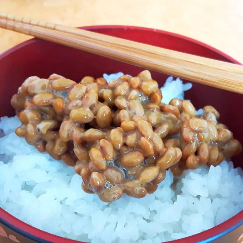 Natto mit ganzen Sojabohnen