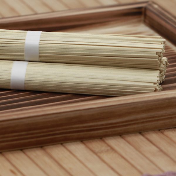 Yakisoba Nudeln 270g (3 Portionen getrocknete Bratnudeln), Hakubaku