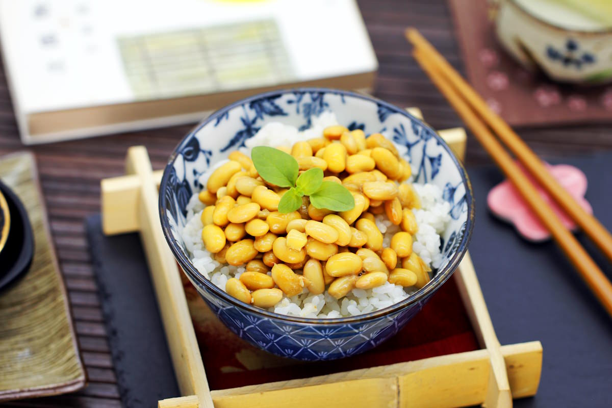 Natto on rice – cover photo