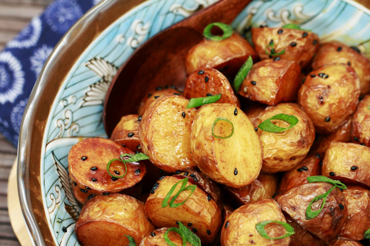 Potatoes in soy sauce Cover image