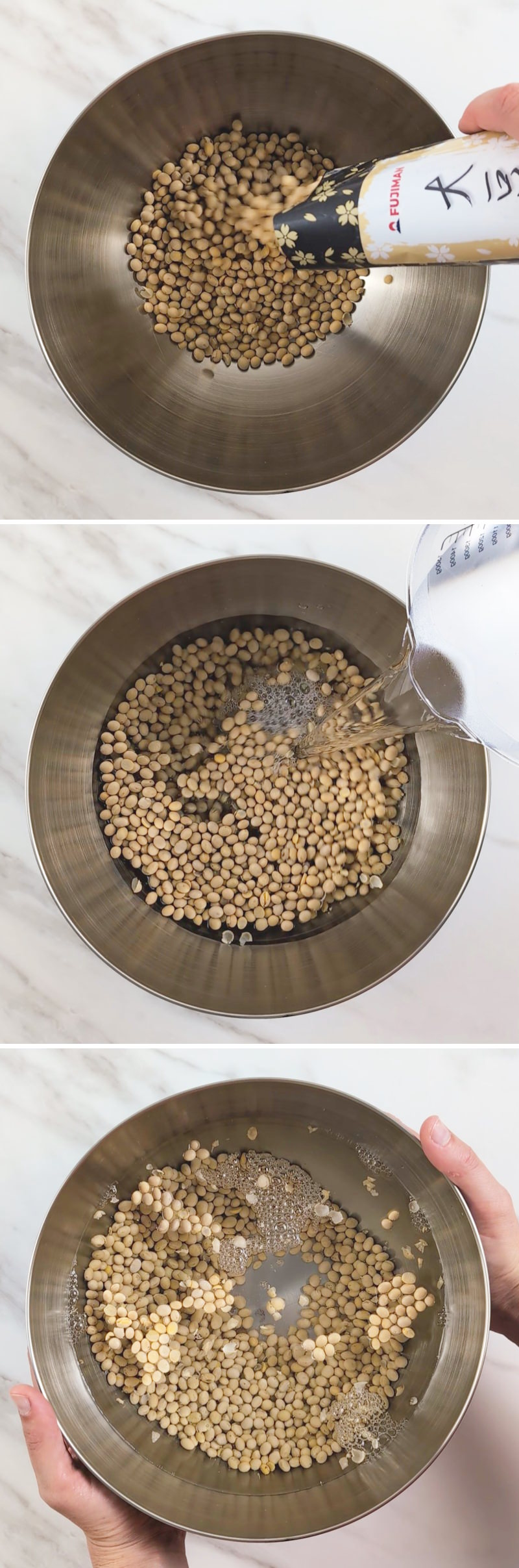 Making your own natto Passaggio 2: Soaking the soya beans