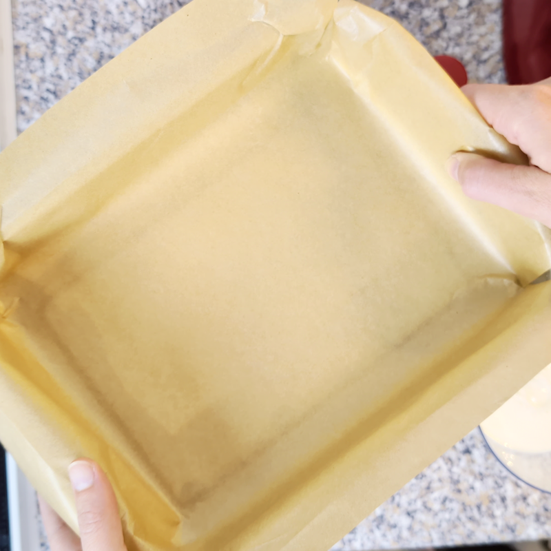 Butter Mochi - Passaggio 2: preparare la teglia